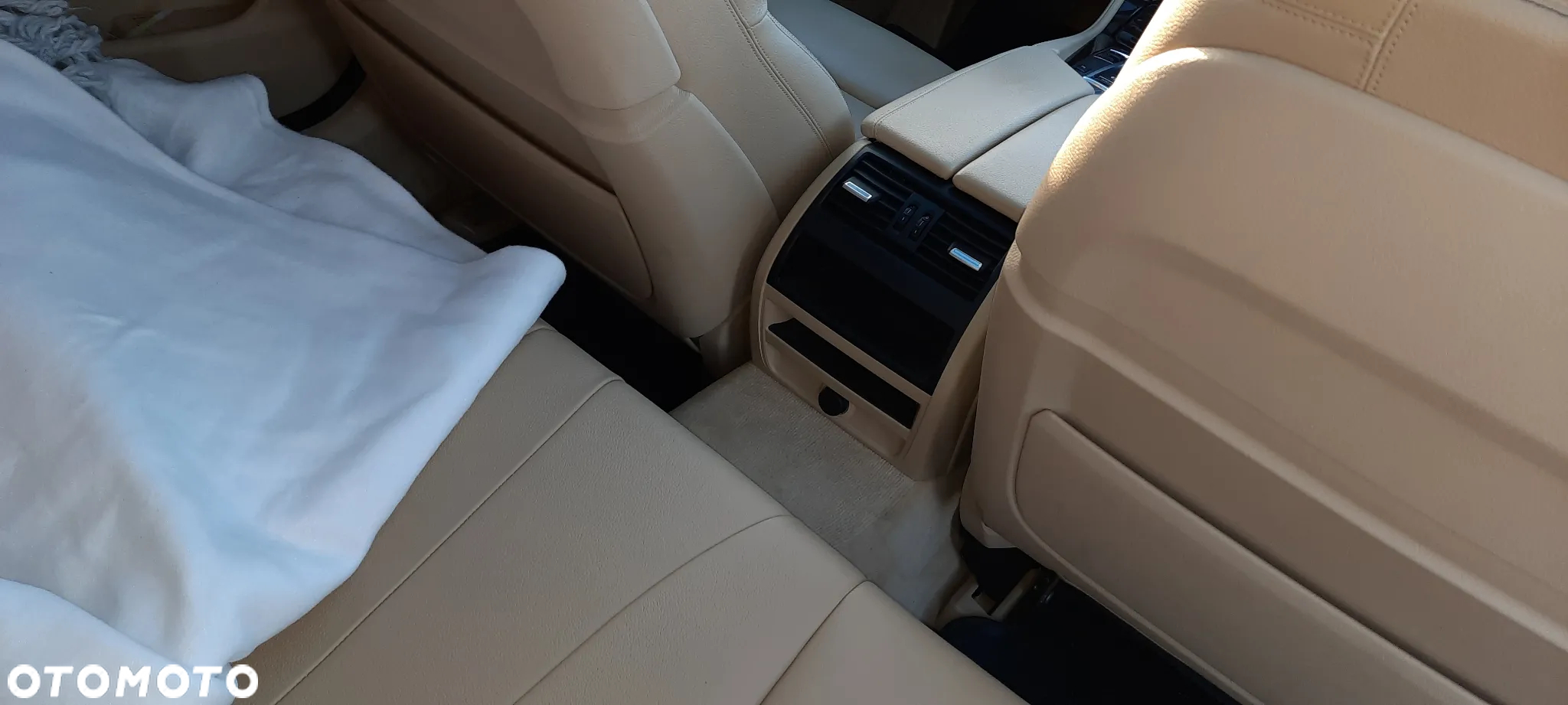 BMW Seria 5 525d Touring Luxury Line - 18