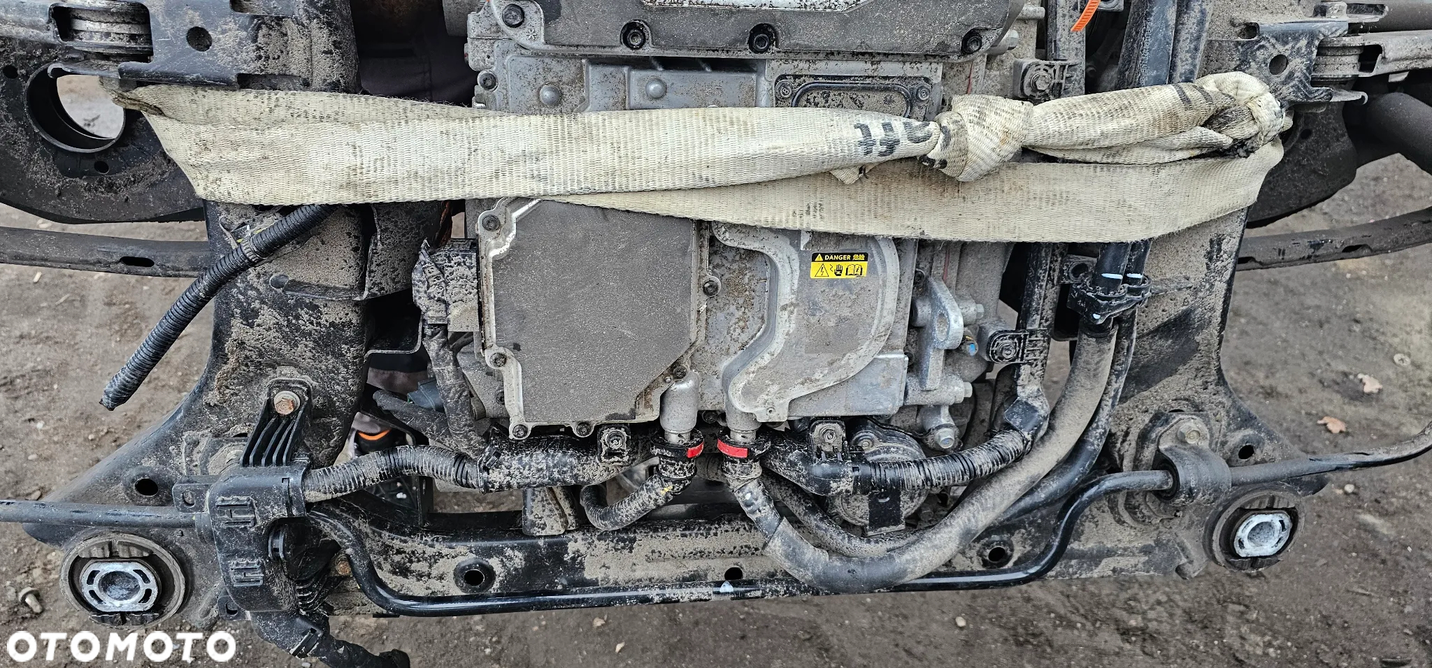 Sanki ława wózek wahacz zwrotnica tylna tył zawieszenie kompletne silnik Hyundai Ioniq 5 - 2