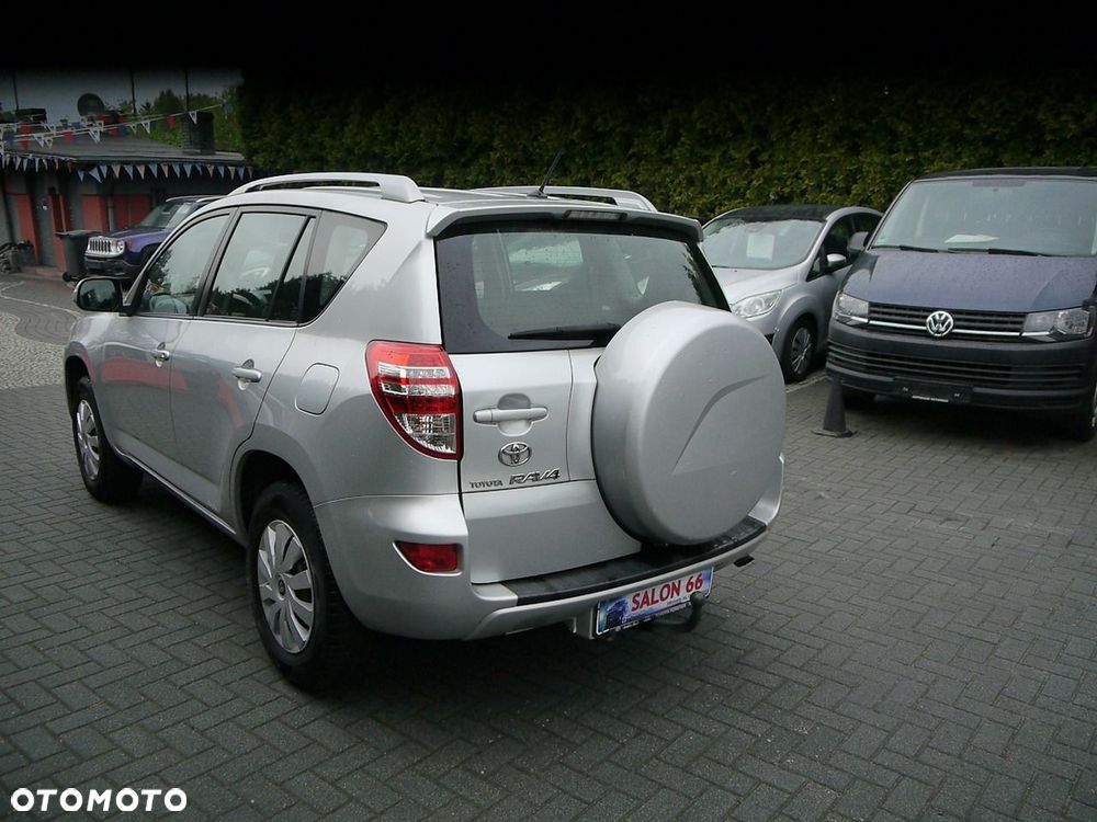 Toyota RAV4 2.2 D-4D 4x4 Sol - 6
