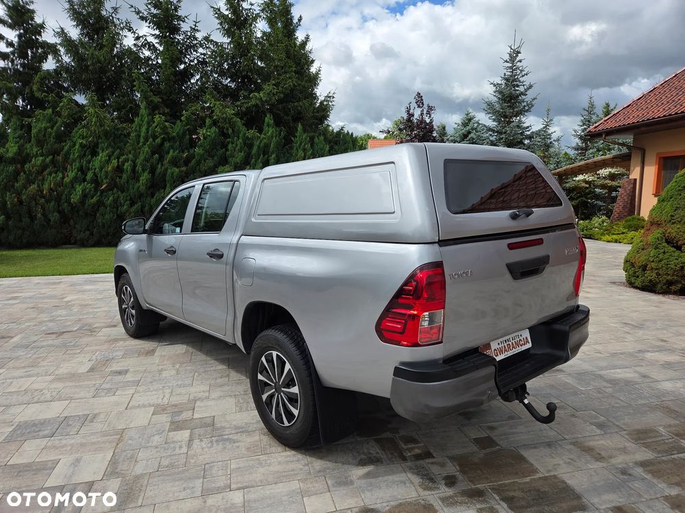 Toyota Hilux - 4