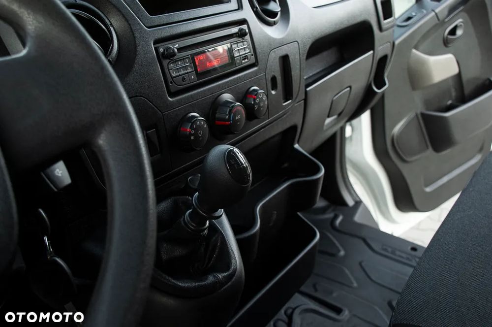Renault Master - 36