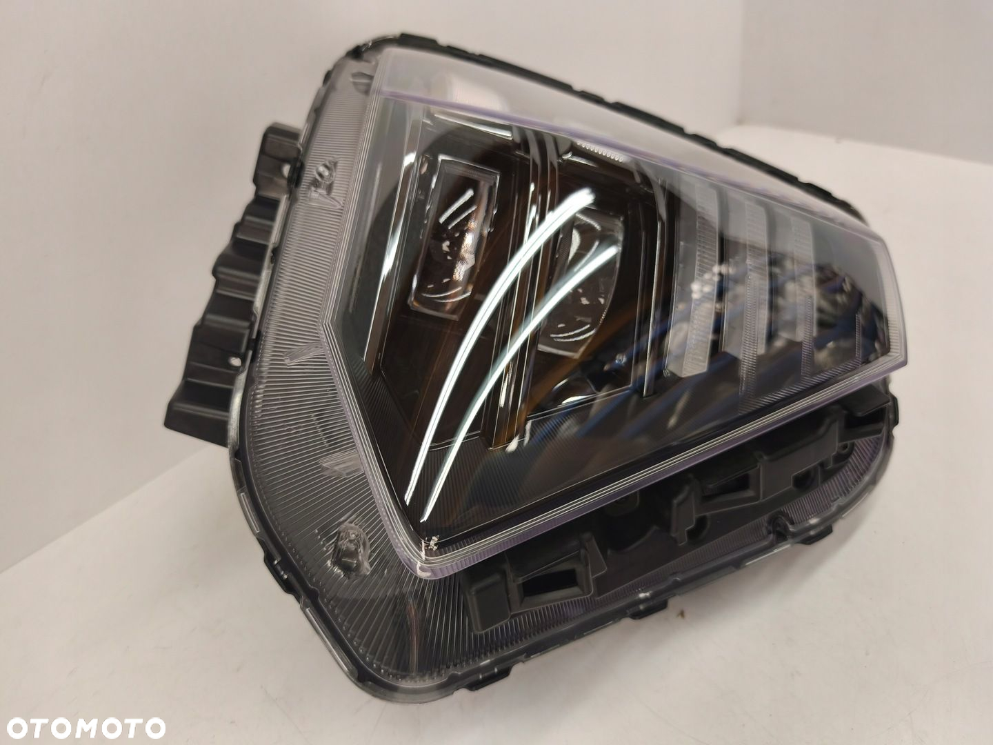 LAMPA LEWA FULL LED HYUNDAI KONA II Hf921-61110 - 2