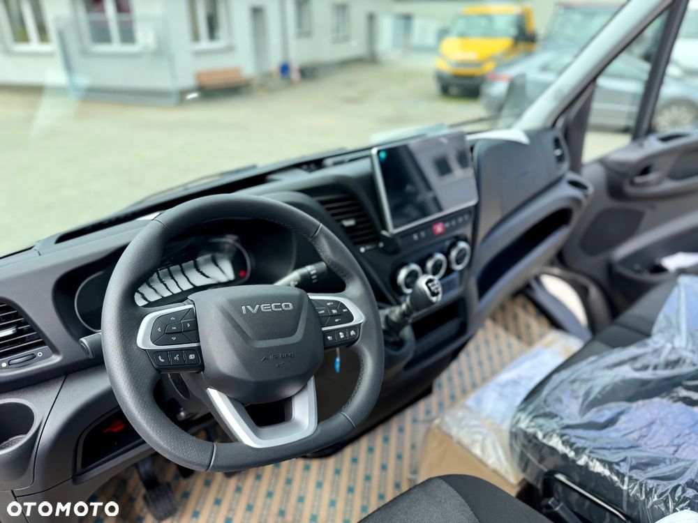 Iveco Daily - 12