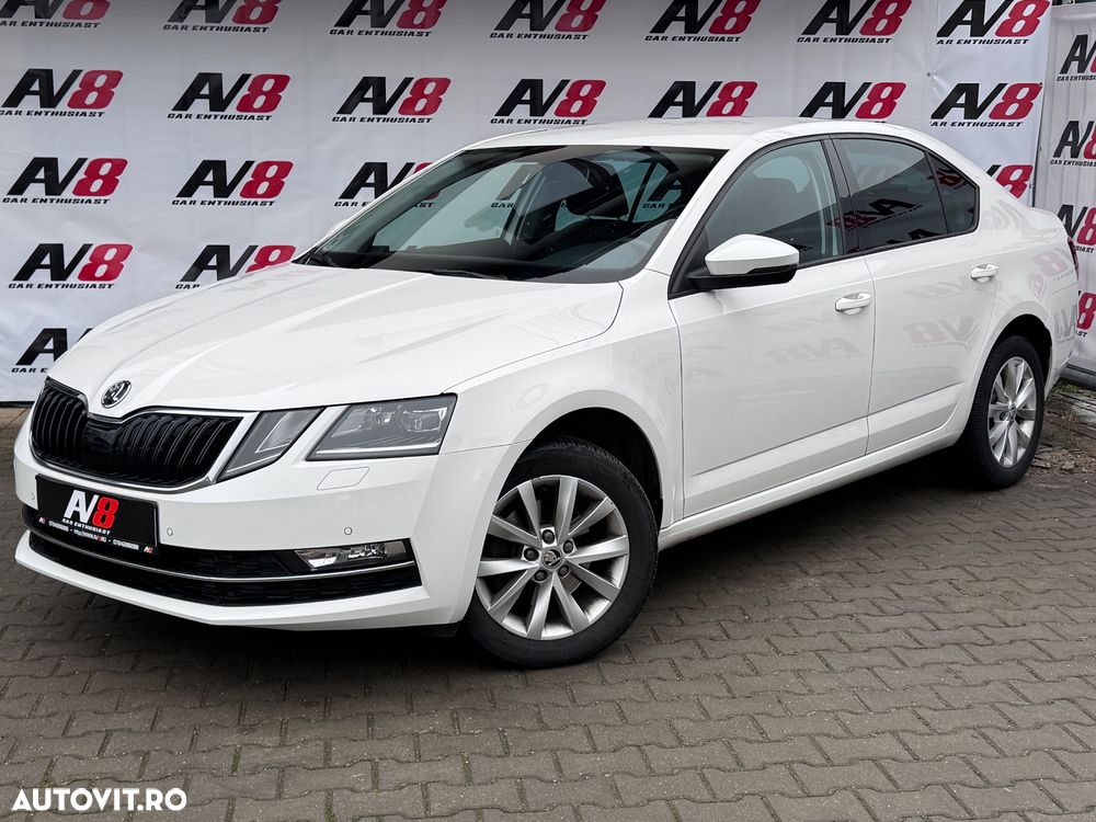 Skoda Octavia 2.0 TDI DSG Style - 2