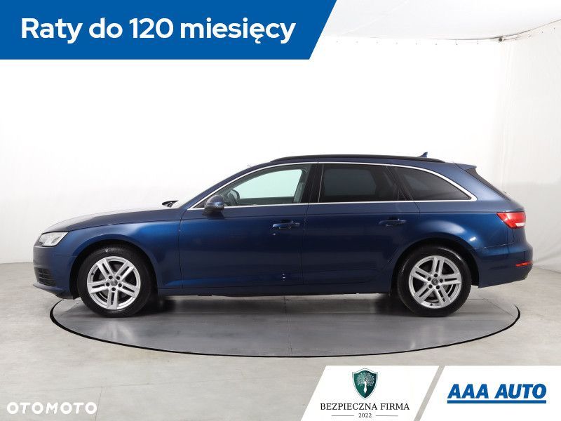 Audi A4 Avant - 4