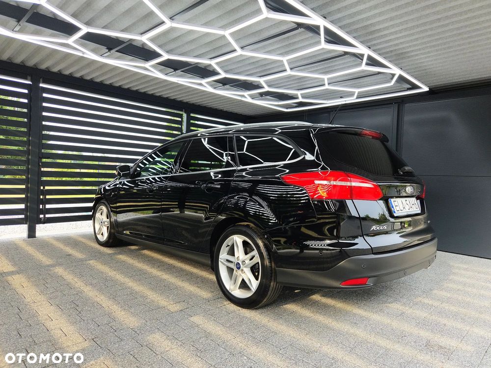 Ford Focus - 21