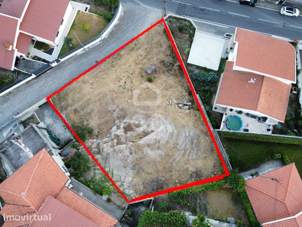 Terreno para Construção em Pedome - 696m² | Excelente Localização - Grande imagem: 4/35