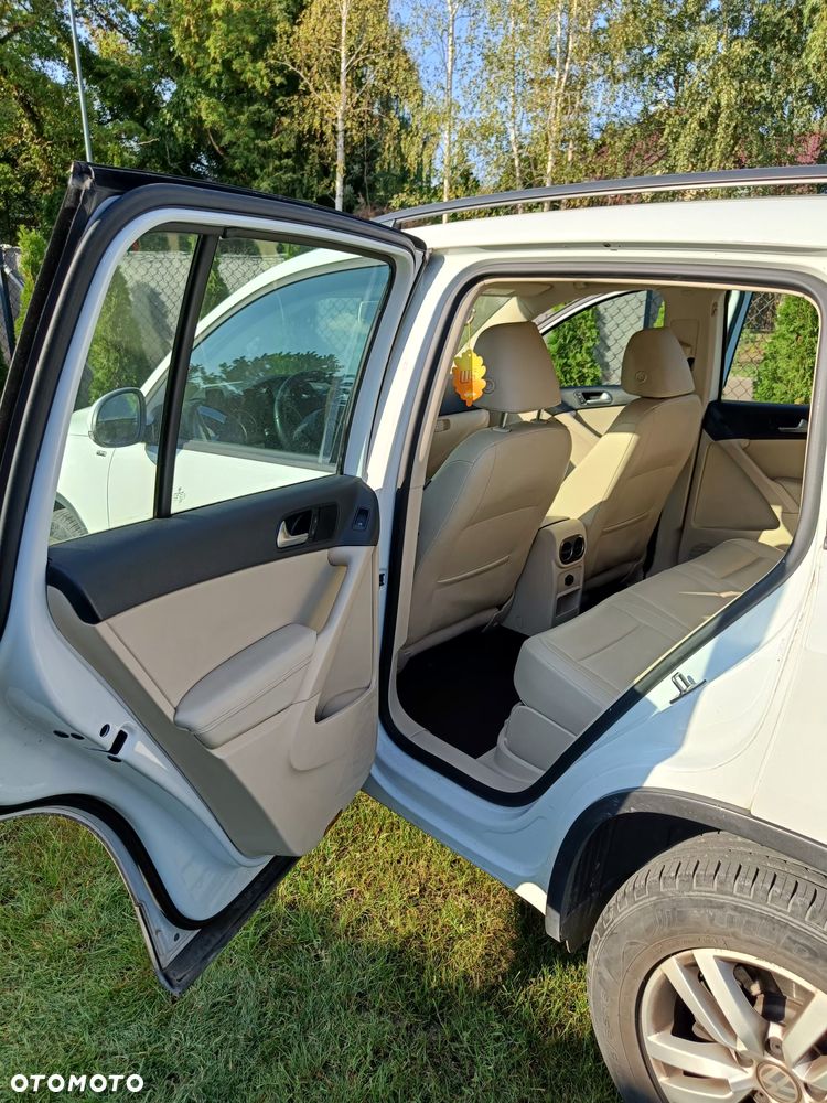 Volkswagen Tiguan - 14