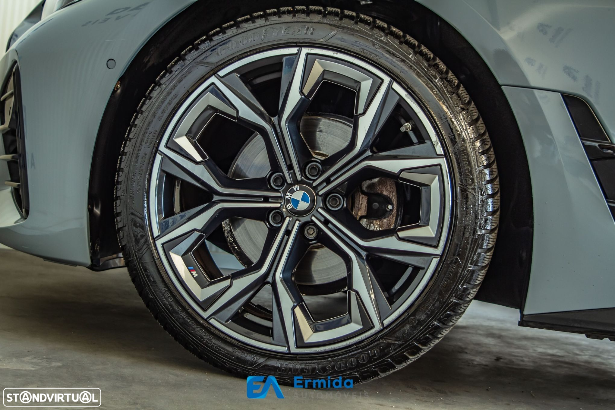 BMW 420 i Pack Desportivo M Auto - 23