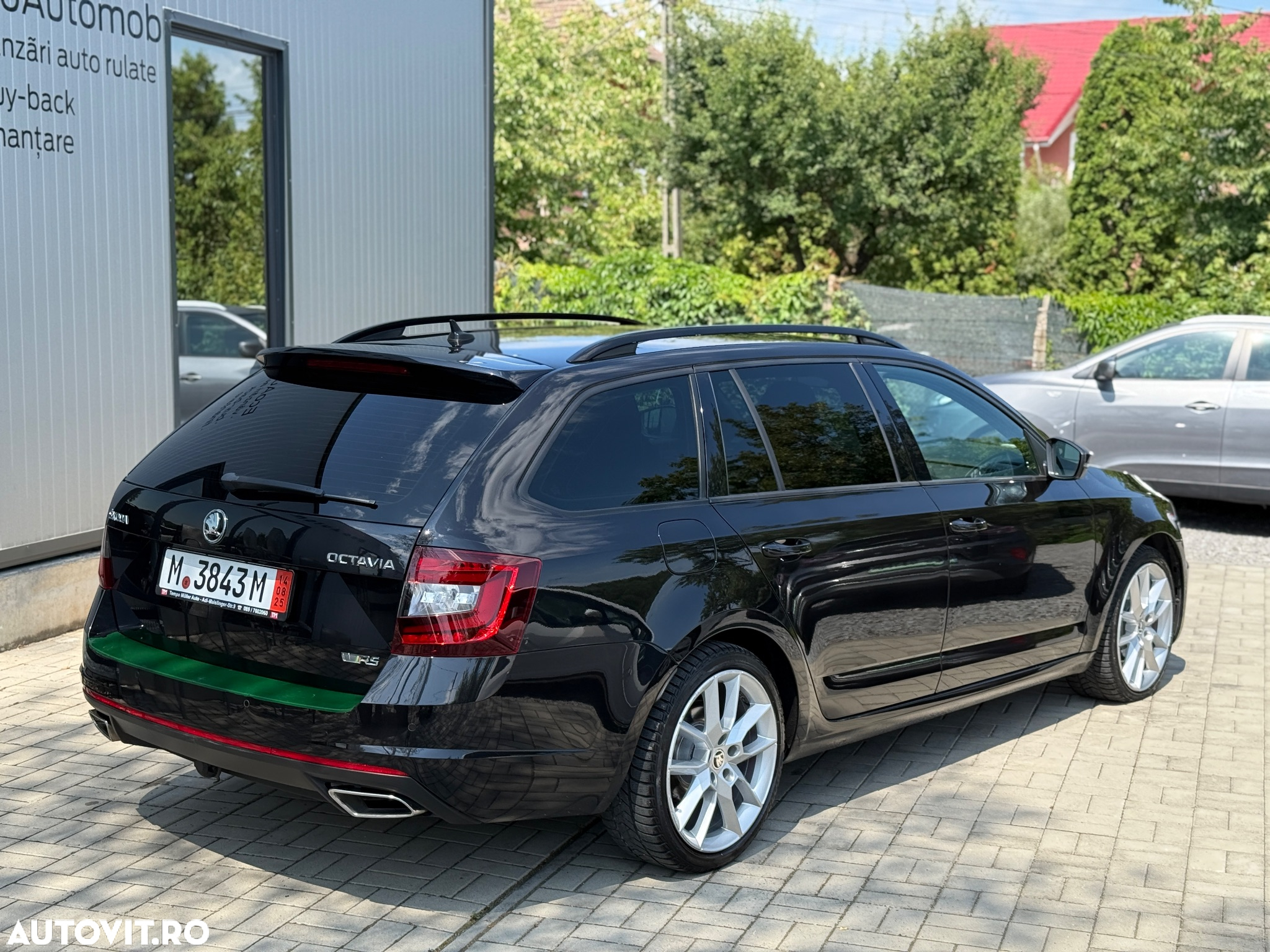 Skoda Octavia Combi Diesel 2.0 TDI DSG RS - 4