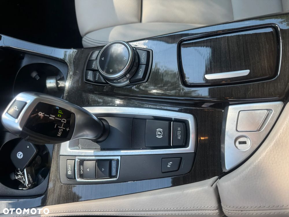 BMW Seria 5 520d Luxury Line - 19