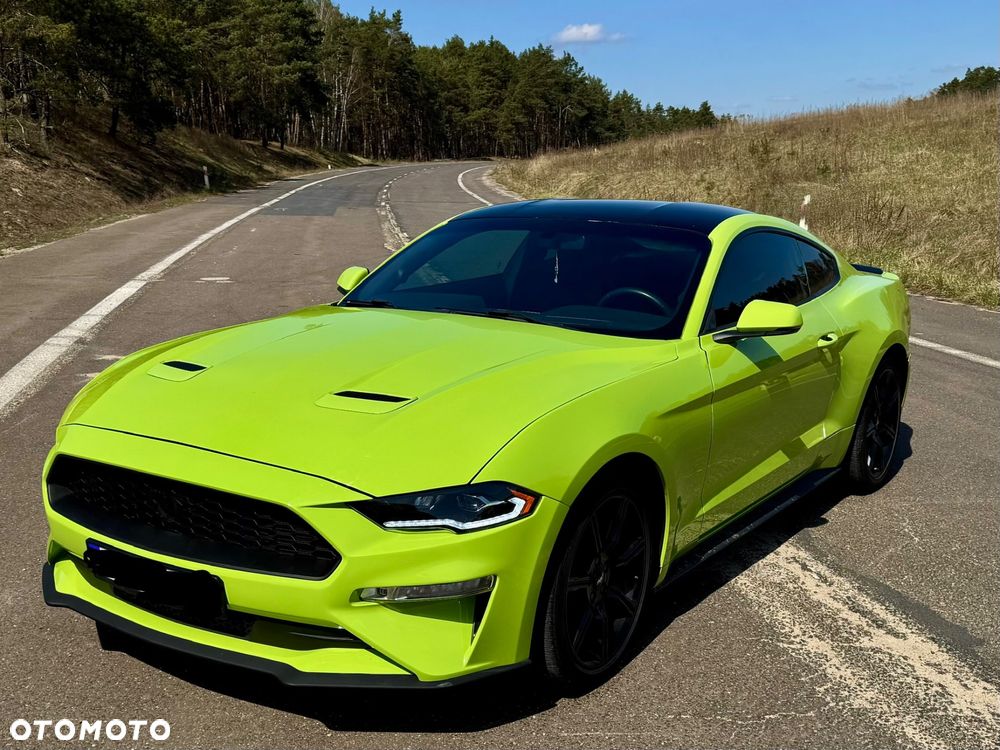 Ford Mustang - 5