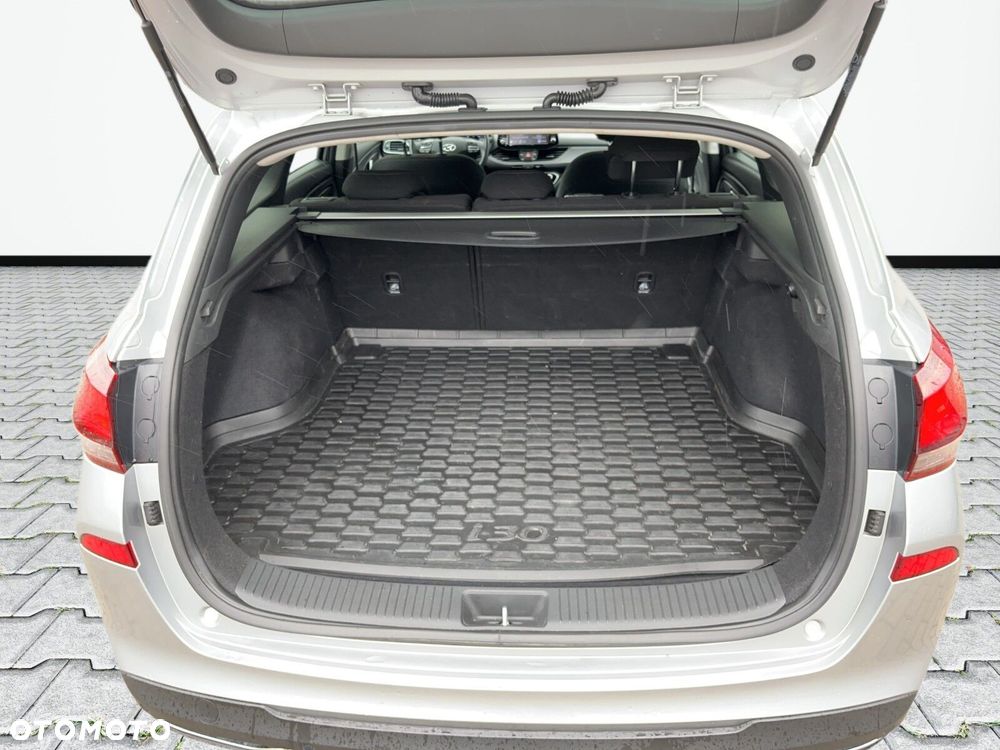 Hyundai i30 - 10