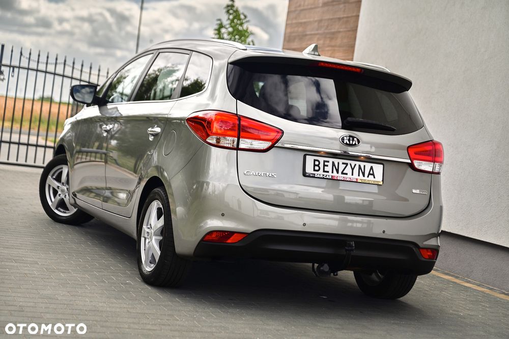 Kia Carens 1.6 GDI Attract - 4