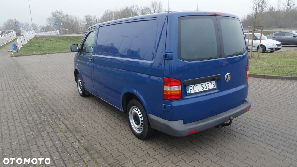 Volkswagen T5 - 4