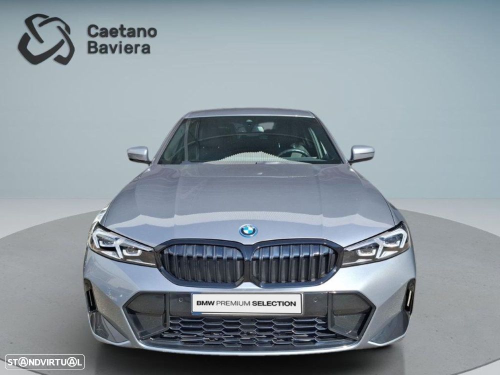 BMW 320 e Pack Desportivo M Auto - 2