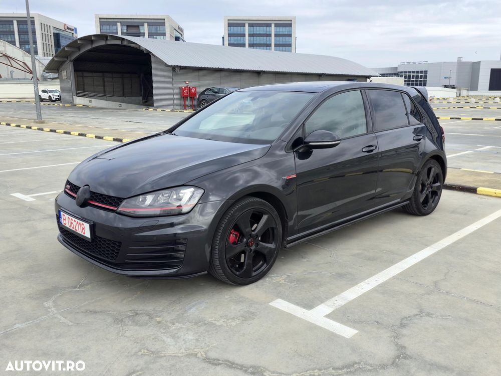 Volkswagen Golf 2.0 TSI BMT DSG GTI - 19