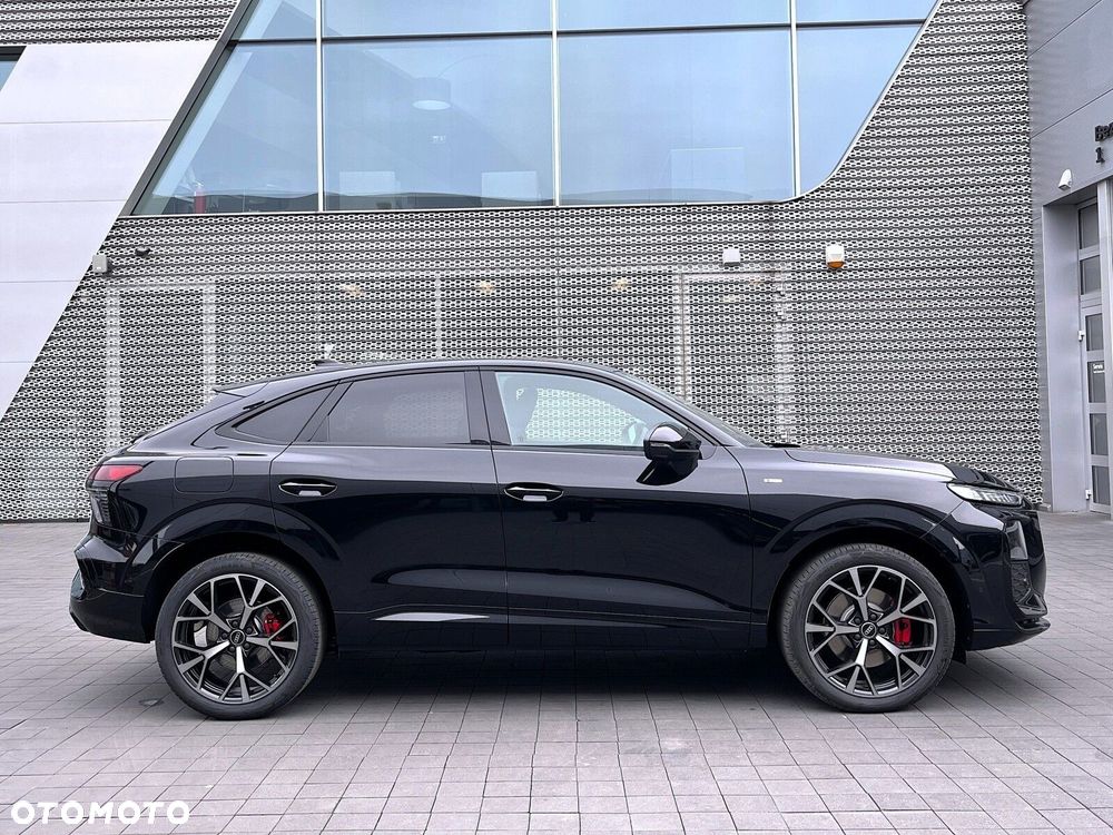 Audi Q3 Sportback - 25