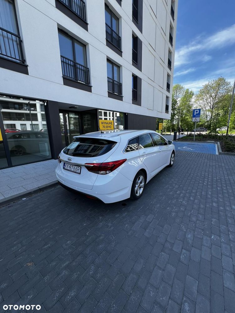 Hyundai i40 1.7 CRDi Comfort DCT - 9