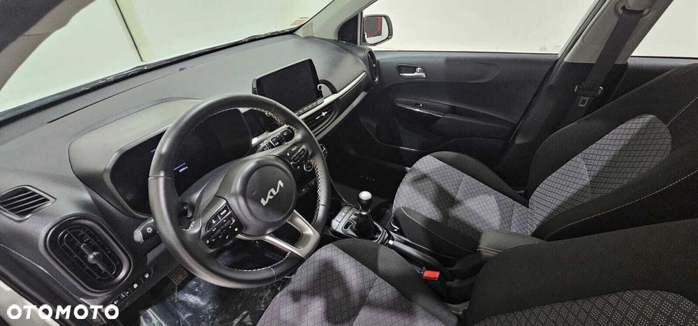 Kia Picanto - 10