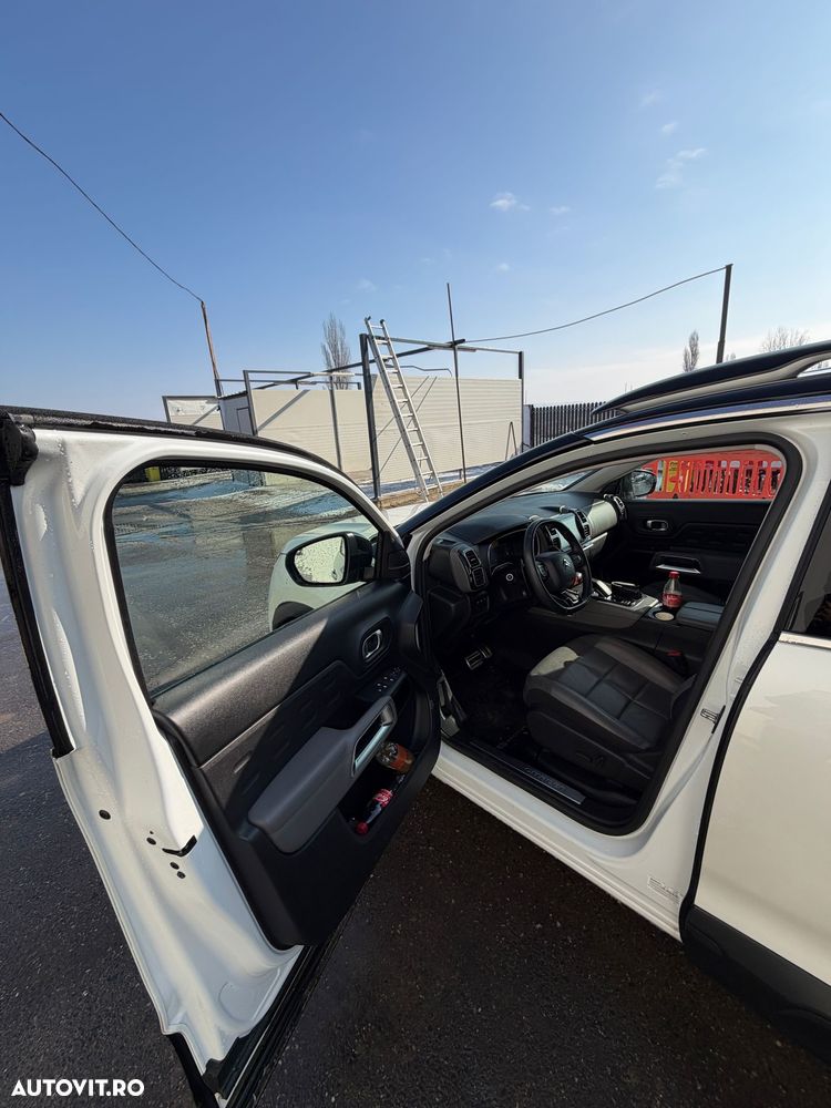 Citroën C5 Aircross 1.6 FWD 225 EAT8 Shine - 26