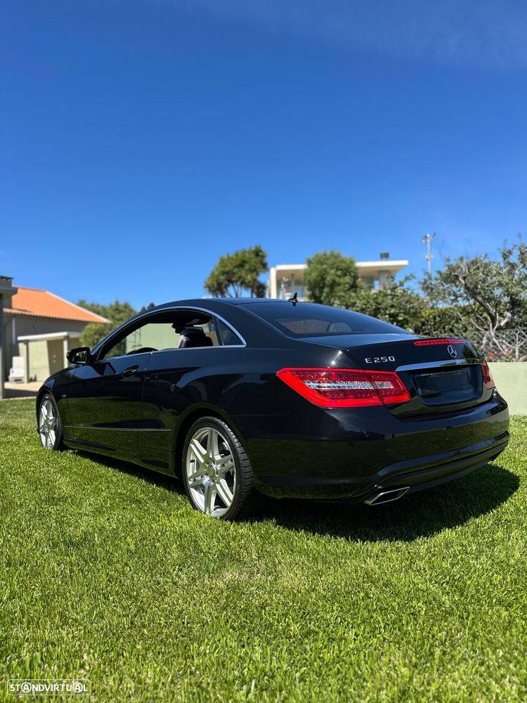 Mercedes-Benz E 250 CDi Avantgarde BlueEfficiency Auto - 4