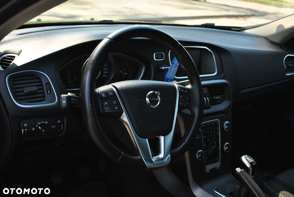 Volvo V40 T3 Drive-E Inscription - 13