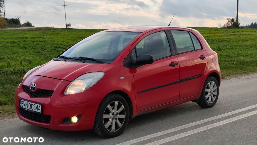 Toyota Yaris - 3