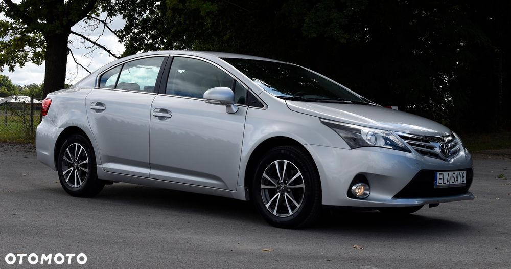 Toyota Avensis - 21
