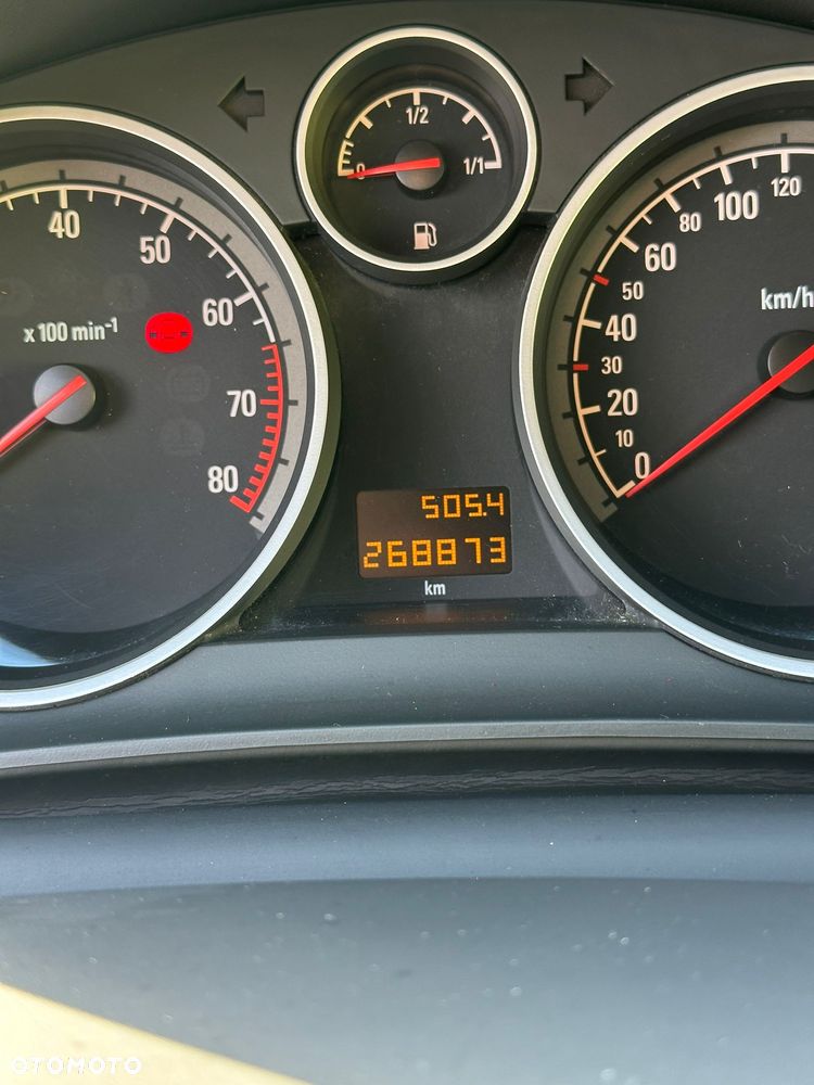 Opel Astra 1.6 Design Edition - 20