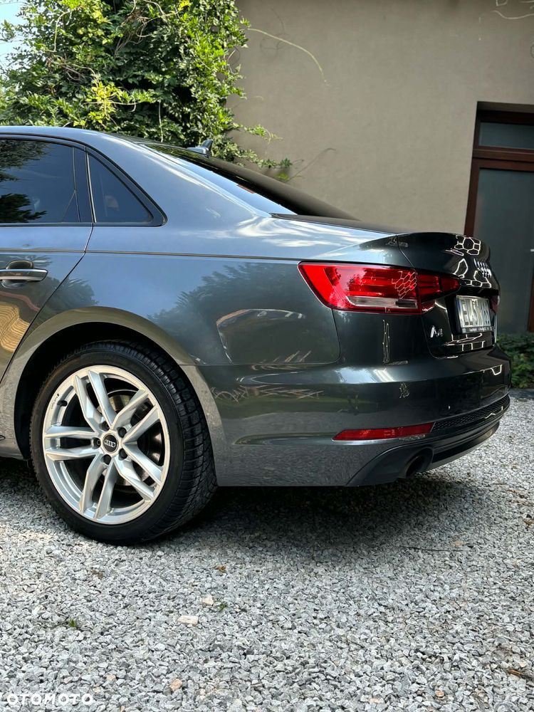 Audi A4 Limousine 1.4 TFSI Sport S tronic - 13