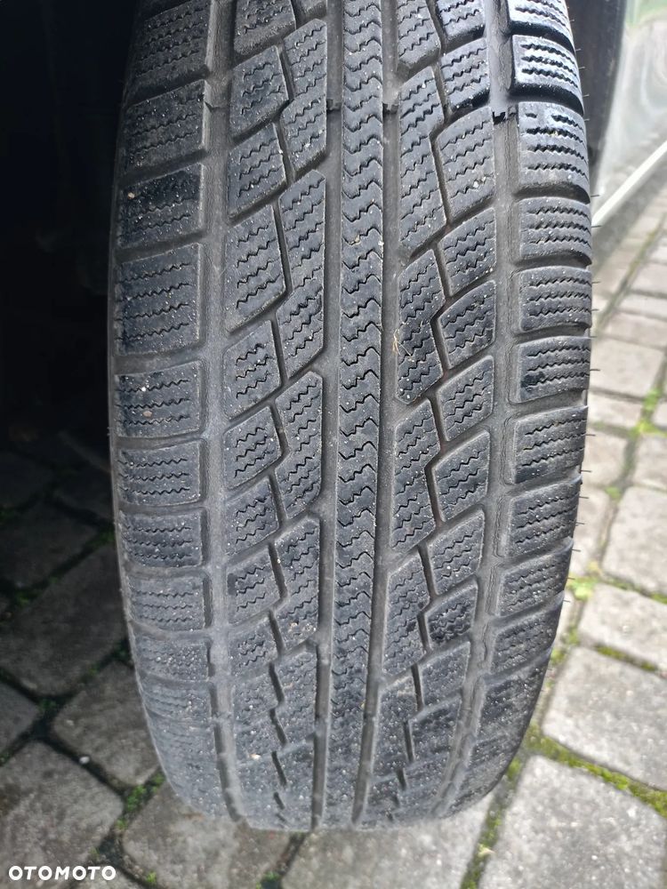 Toyota Yaris 1.33 Sol - 13