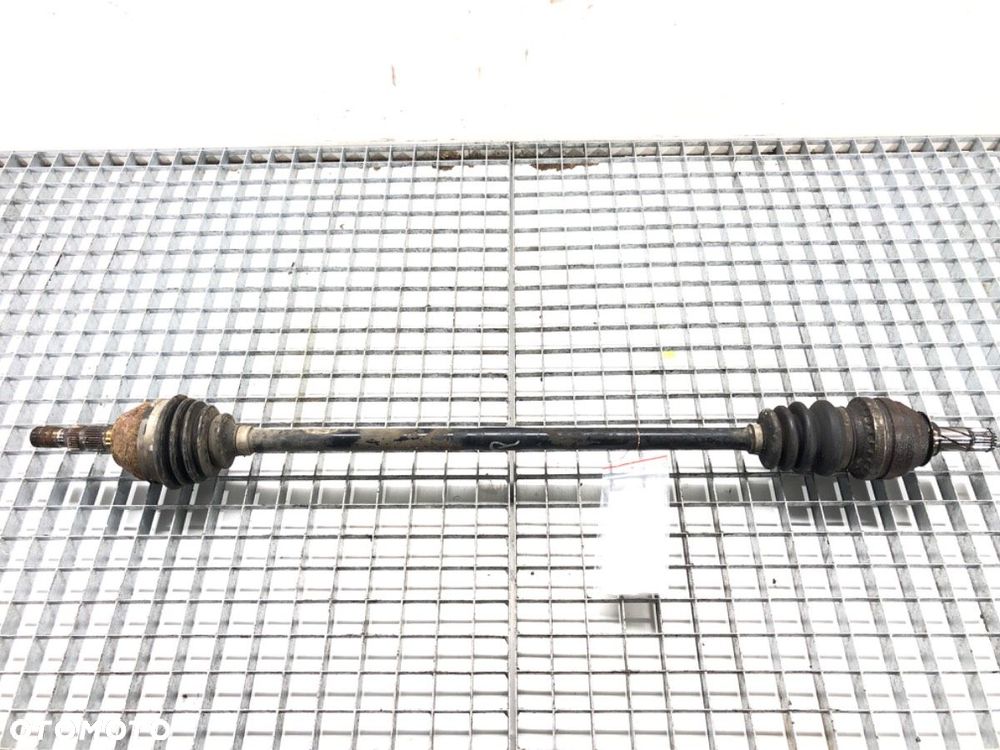 PÓŁOŚ PRAWY PRZÓD  OPEL ASTRA H Kombi (A04) 2004 - 2014 1.4 (L35) 66 kW [90 KM] benzyna 2004 - - 1