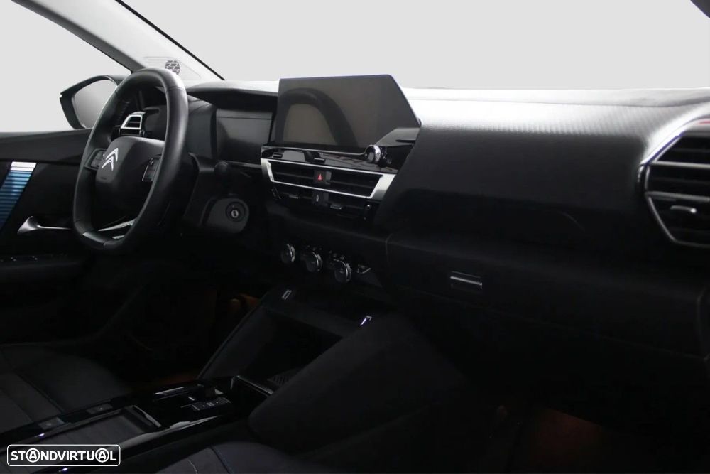 Citroën e-C4 X 54 kWh Autonomia Alargada Plus — photo 4