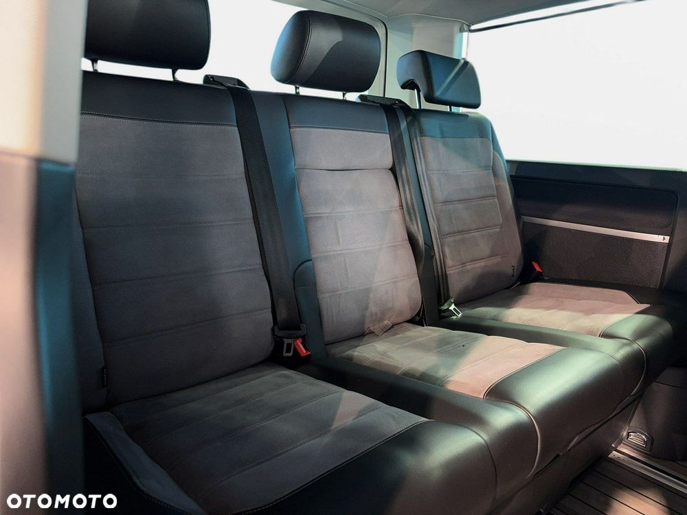 Volkswagen Multivan - 16