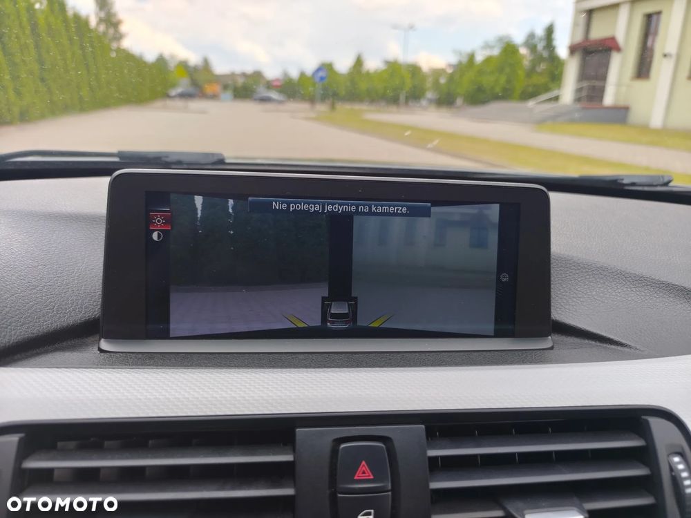 BMW Seria 3 320d xDrive Sport Line - 23