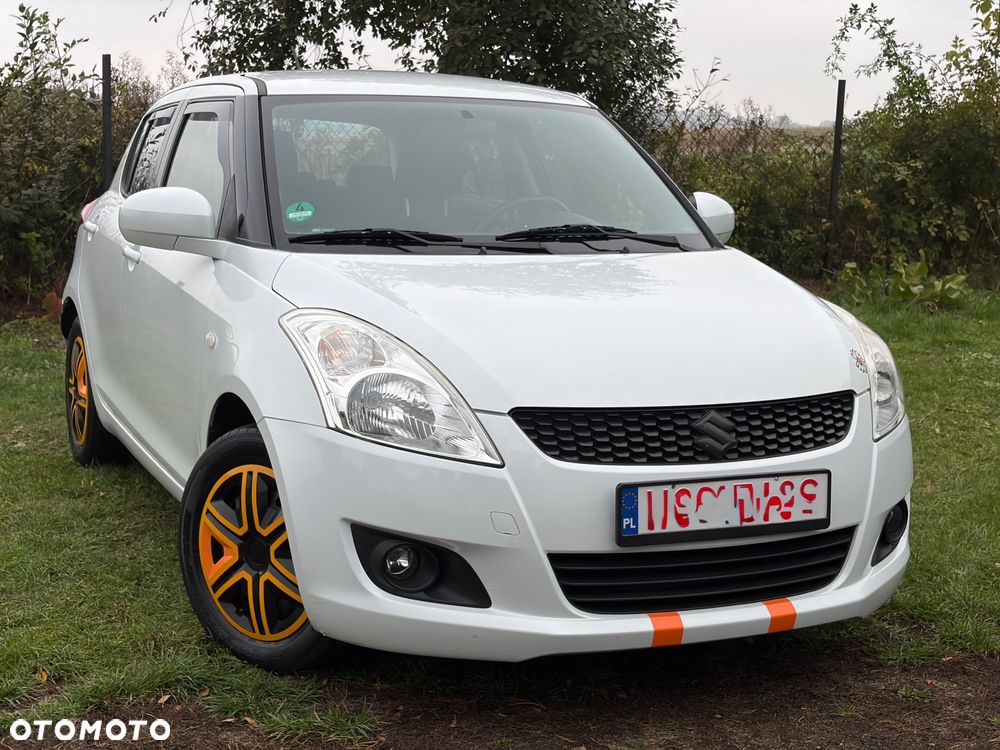Suzuki Swift 2013 photo 4