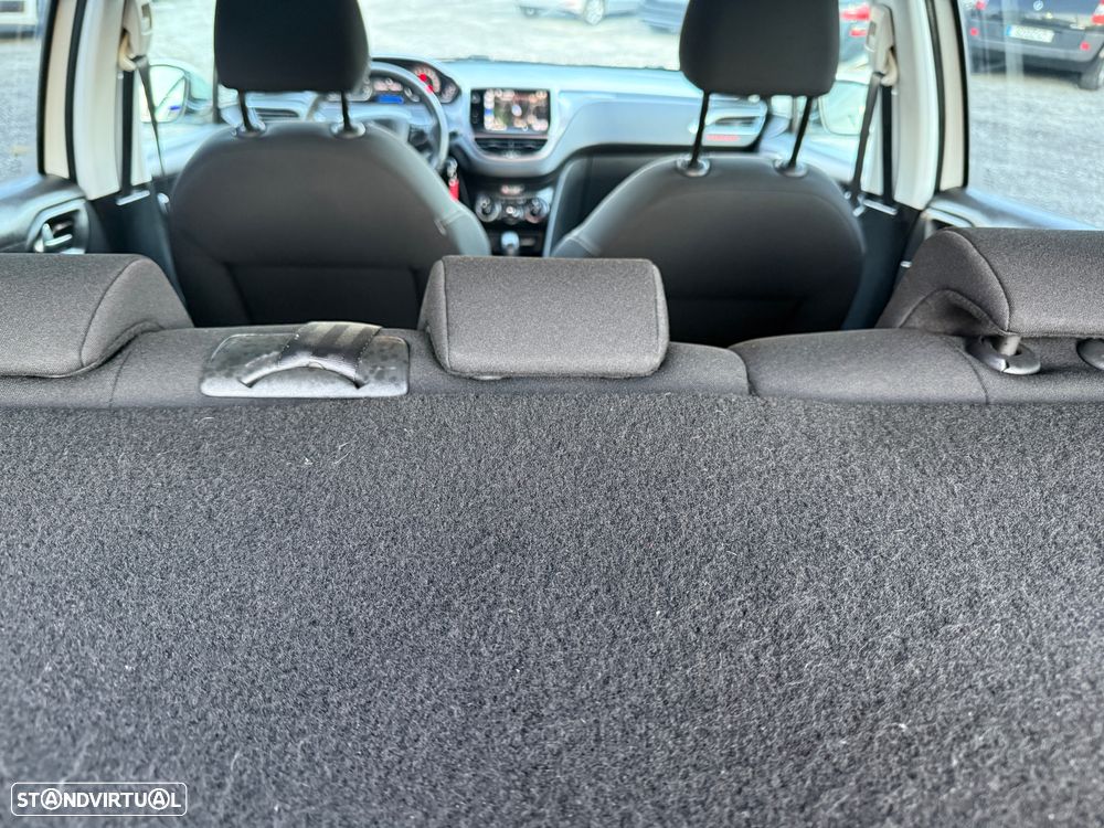 Peugeot 2008 e-HDi FAP 92 STOP & START Active - 22