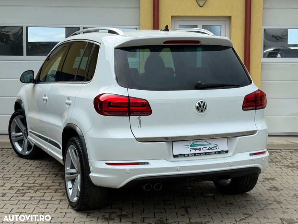 Volkswagen Tiguan 2.0 TDI DPF 4Motion BlueMotion Technology DSG Sport & Style - 4
