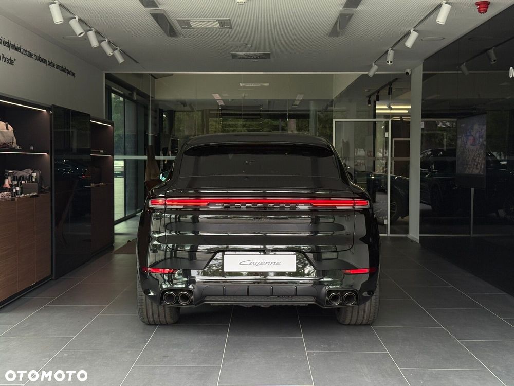 Porsche Cayenne - 10