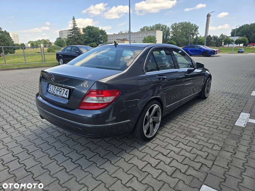Mercedes-Benz Klasa C 250 CGI Automatik BlueEFFICIENCY Special Edition - 7