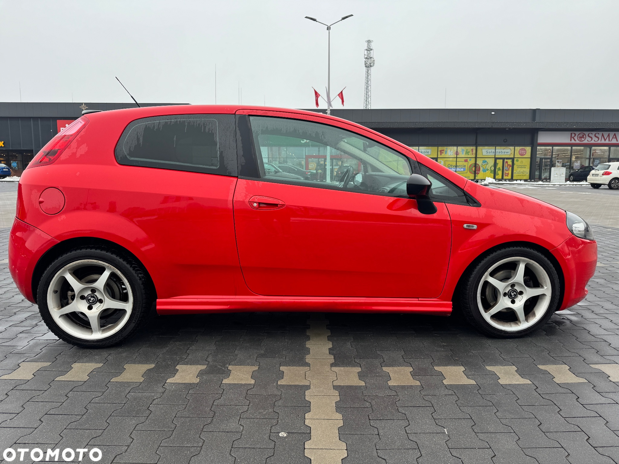 Fiat Grande Punto 1.9 Multijet 8V Sport - 4