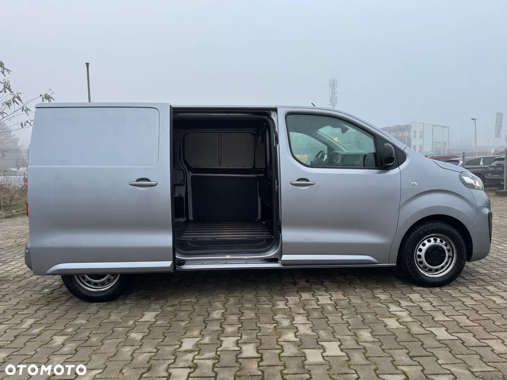 Opel Vivaro - 28