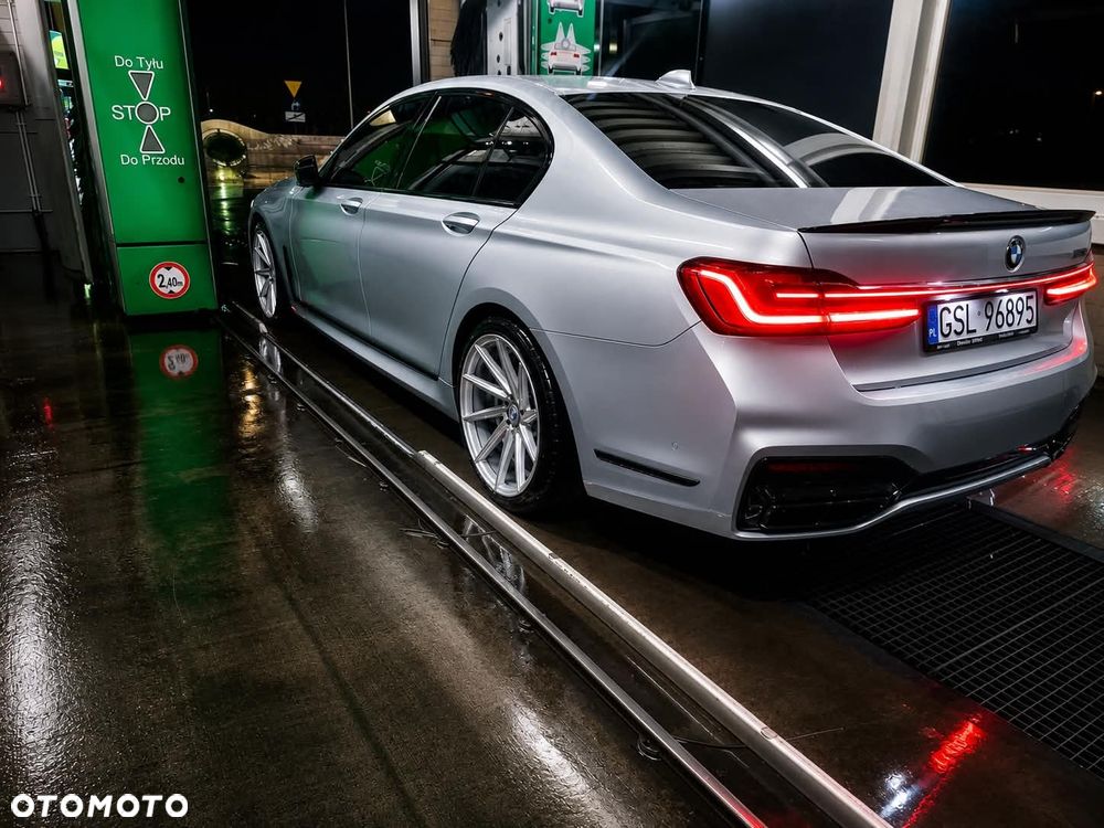 BMW Seria 7 - 2