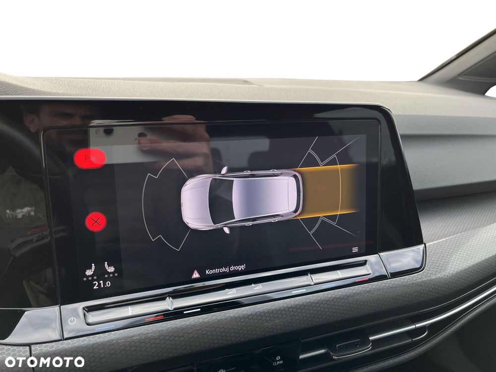 Volkswagen Golf - 23
