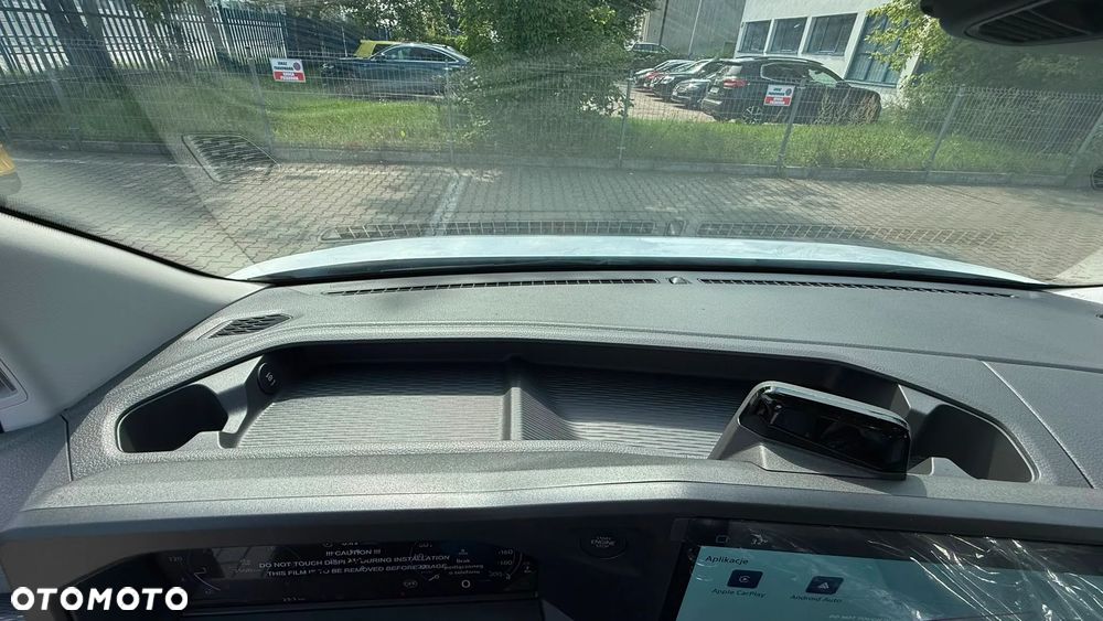 Volkswagen Transporter Skrzyniowy z podwójną kabiną - 26