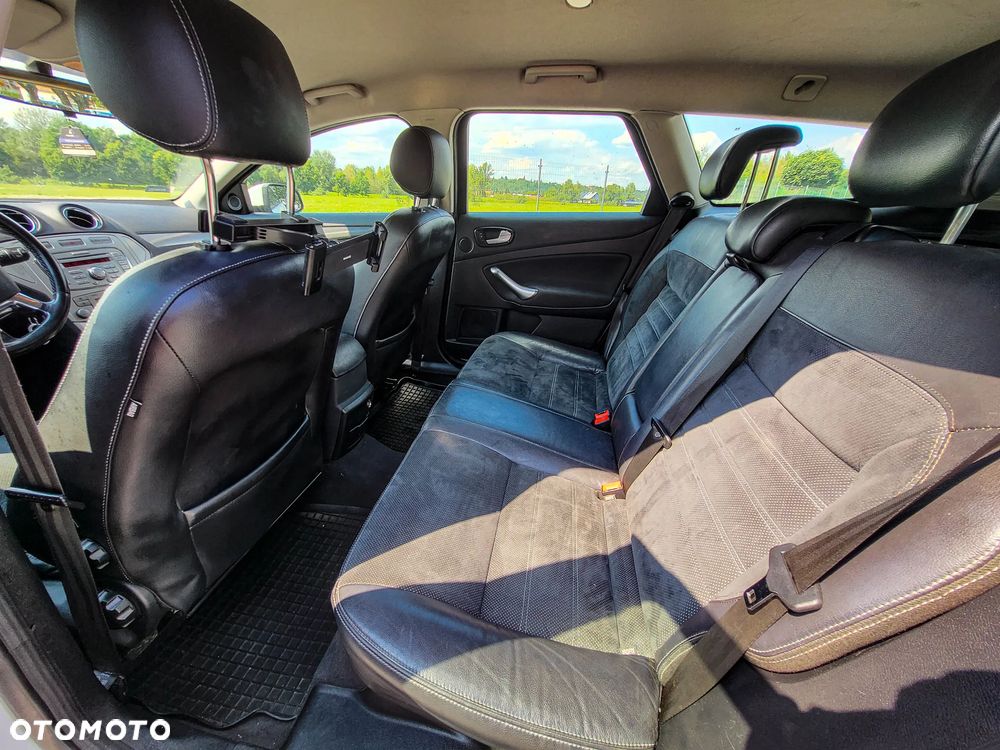 Ford Mondeo 1.8 TDCi Titanium - 20