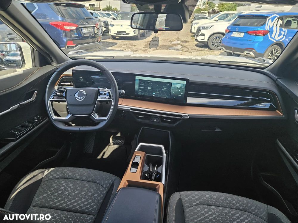 SsangYong Torres - 9