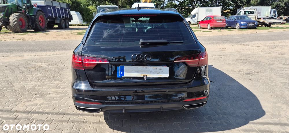 Audi A4 Avant 40 TFSI mHEV S tronic - 12