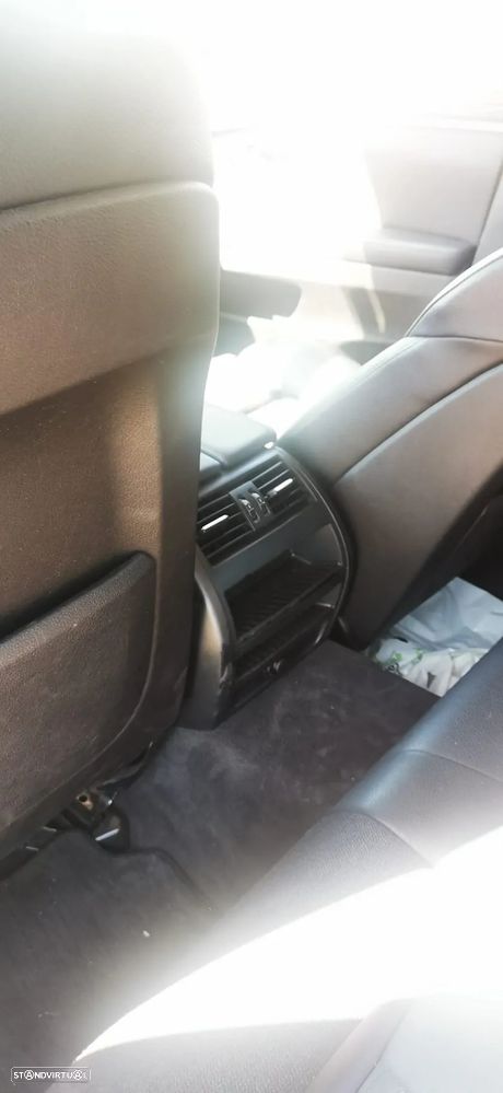 BMW 520 d Exclusive Auto 129g - 8